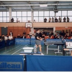 2004 exhib pong clamart