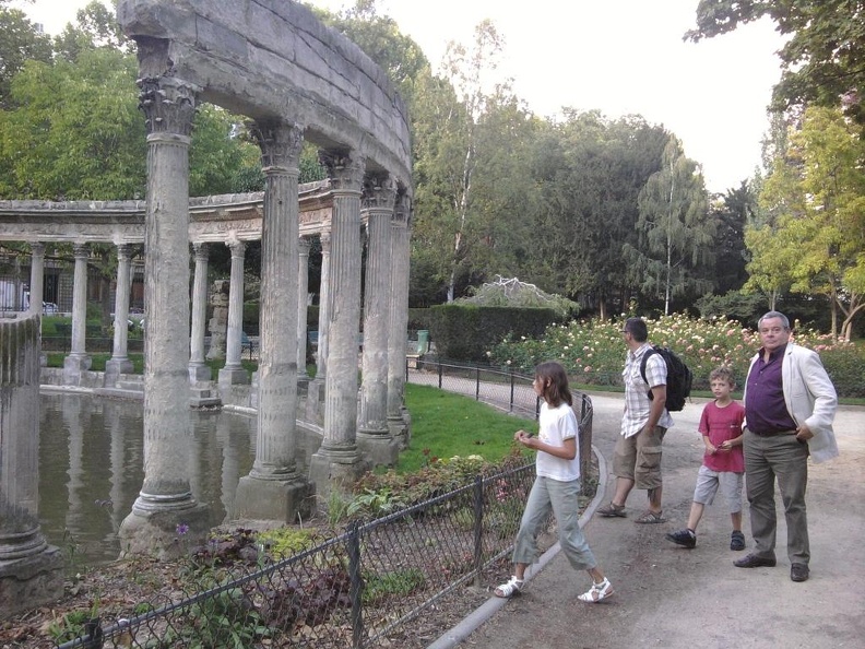 2011 juillet parc monceau sandrine family 09