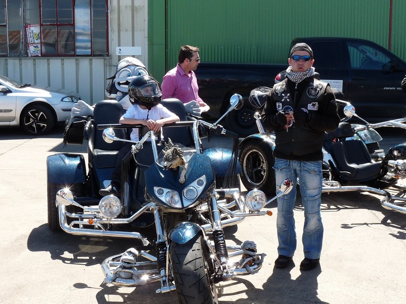 2013_mai_simon_motorcycle_day_43.JPG