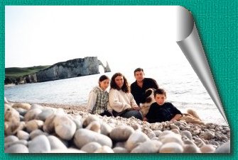 La famille sur la plage d'Etretat