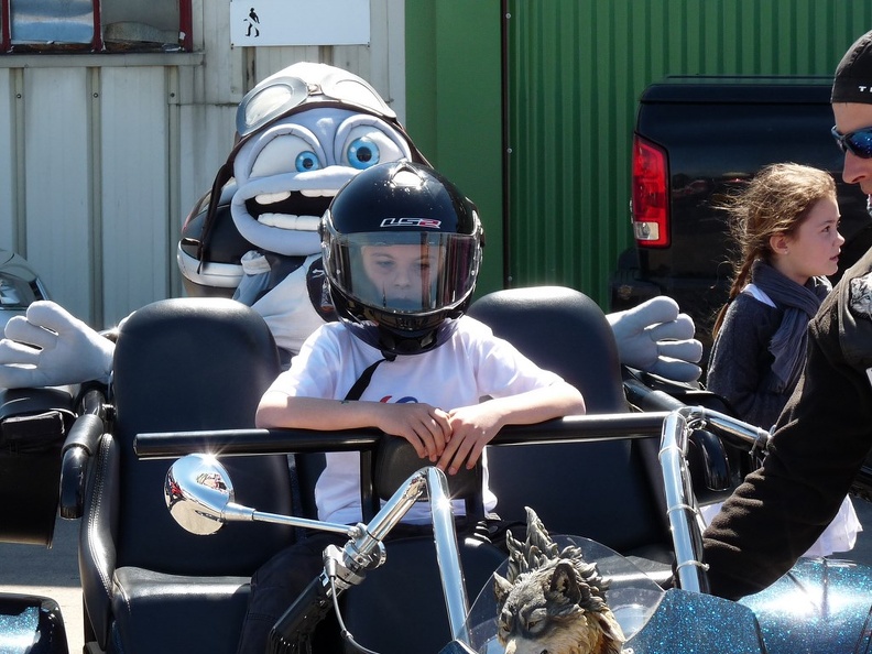 2013_mai_simon_motorcycle_day_44.JPG