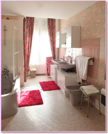 Vue salle de bains chambre Campagne